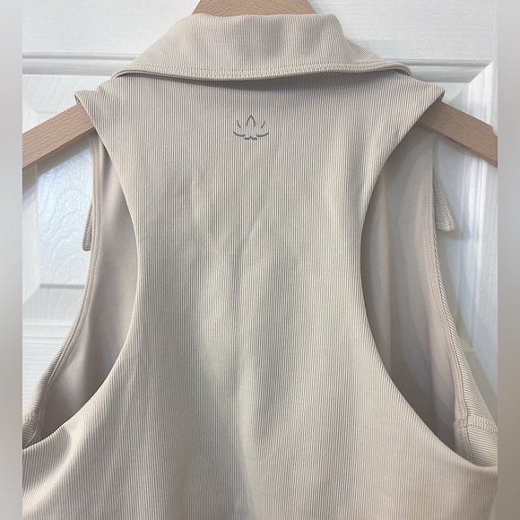 Beyond Yoga Prep Cropped Tank - Picture 5 of 5